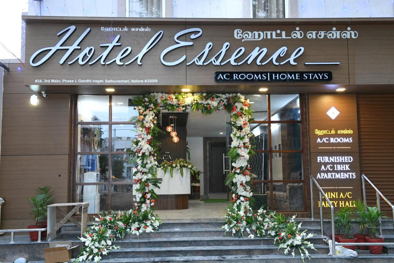 Hotel Essence Vellore Bagian luar foto