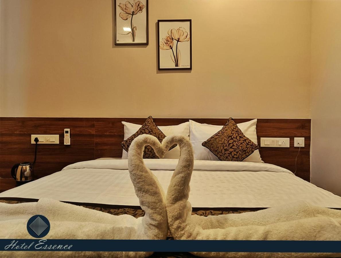Hotel Essence Vellore Bagian luar foto