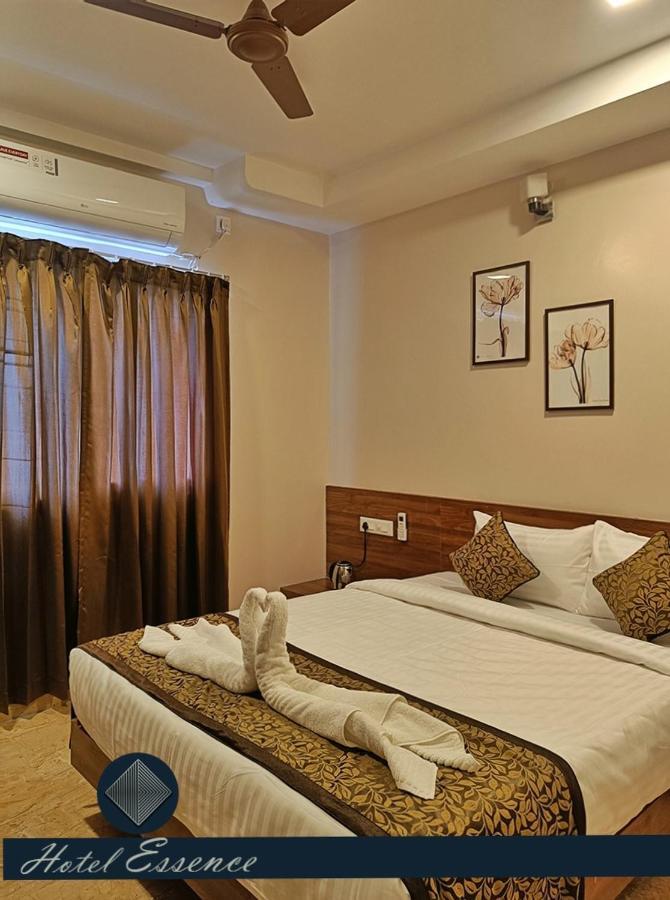 Hotel Essence Vellore Bagian luar foto