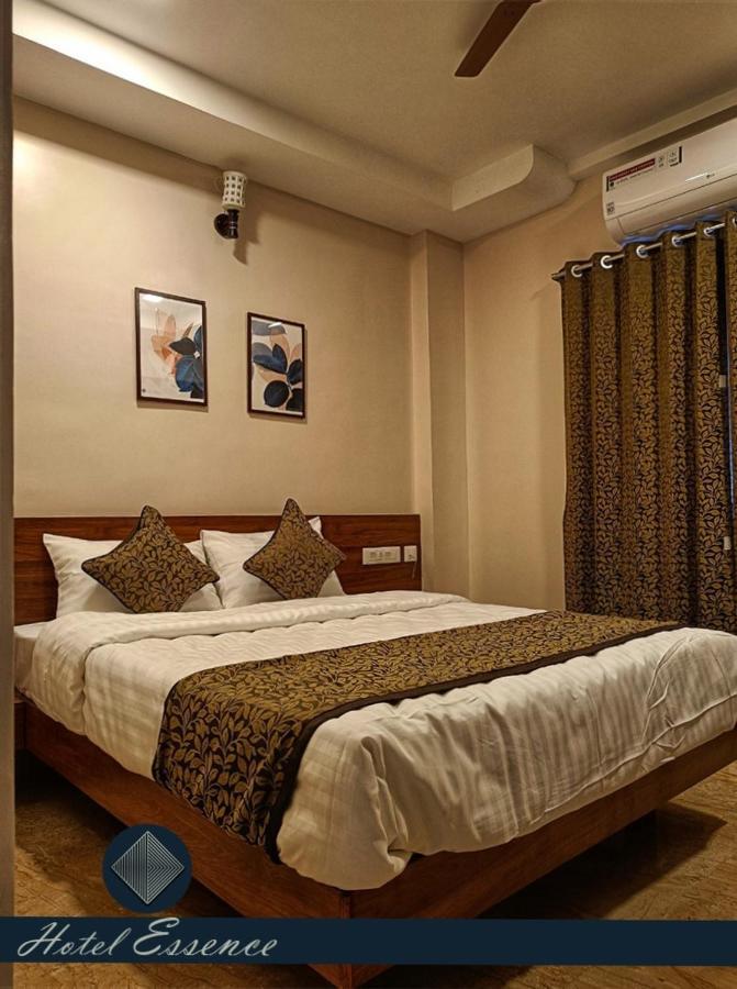 Hotel Essence Vellore Bagian luar foto