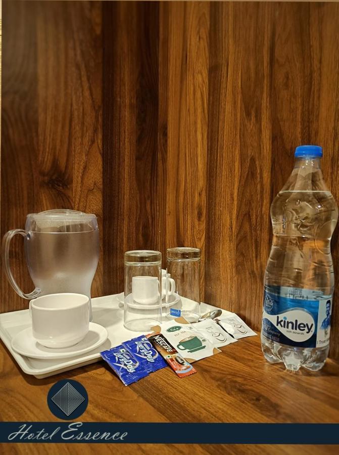 Hotel Essence Vellore Bagian luar foto
