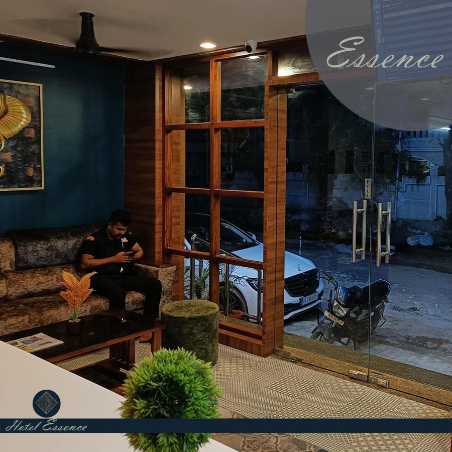 Hotel Essence Vellore Bagian luar foto