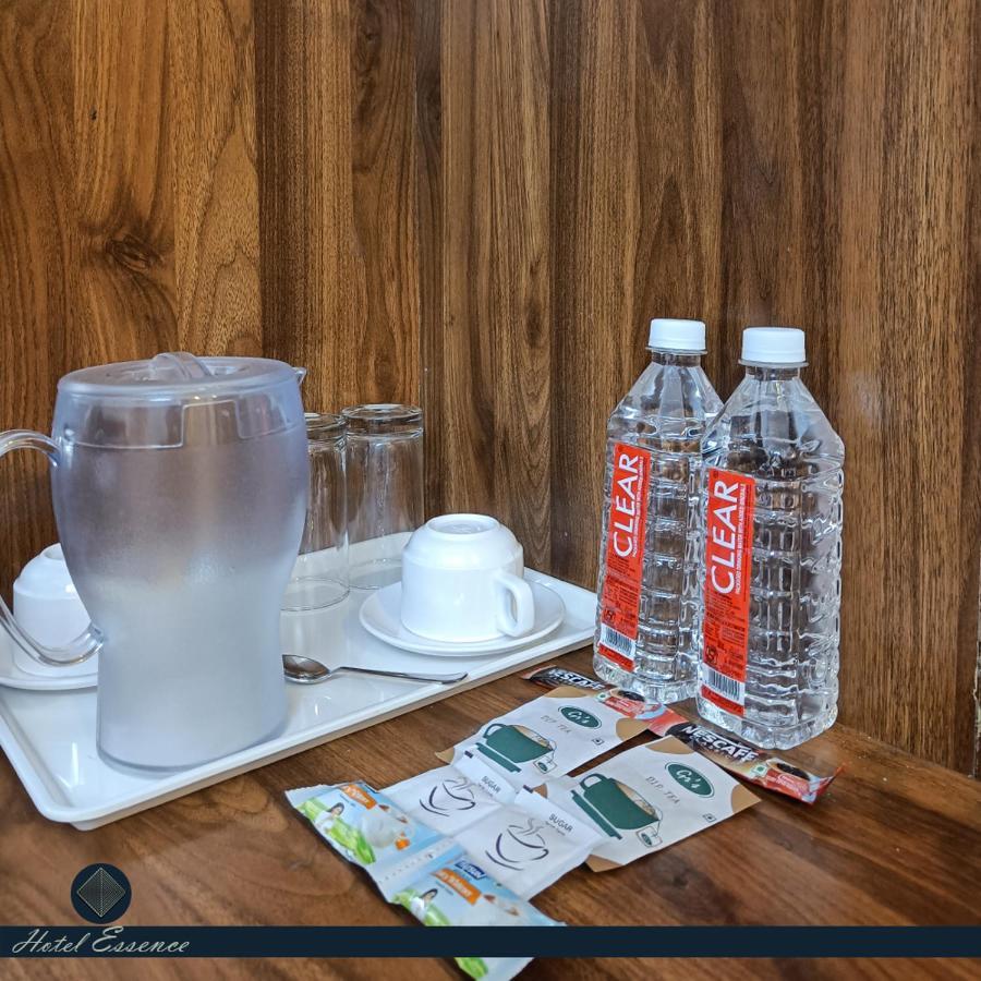 Hotel Essence Vellore Bagian luar foto