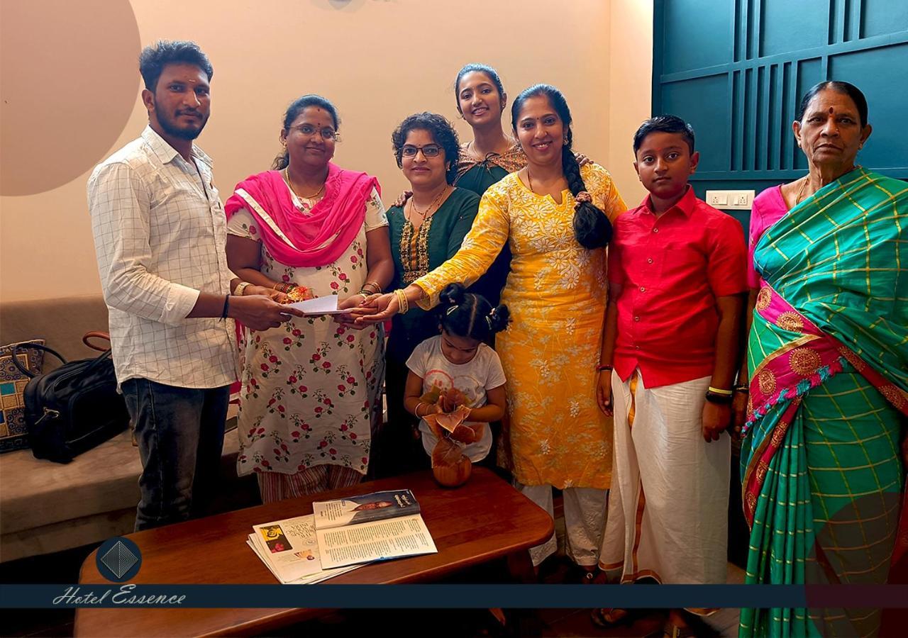 Hotel Essence Vellore Bagian luar foto
